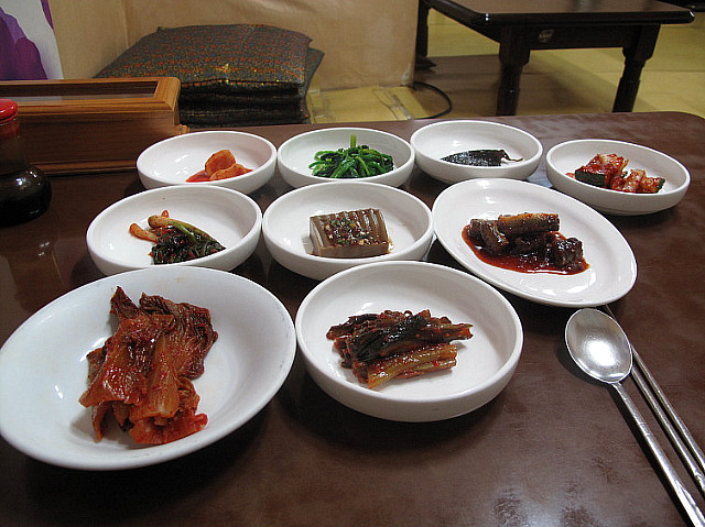 선어회로 유명한 전문식당