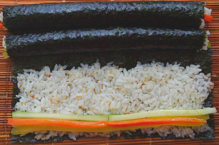 매운계란말이로 돌돌 감은 홀쭉이김밥도시락