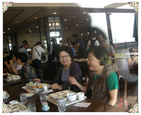 더블클릭을 하시면 이미지를 수정할 수 있습니다