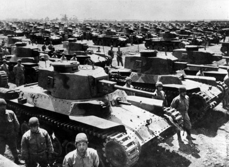 일본 본토 결전용 전차들의 다이나마이트 폭파 The US occupation army used dynamite to blow up Japanese Home land defence Tanks 