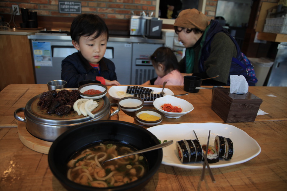 키르케고르 실존 극장~!