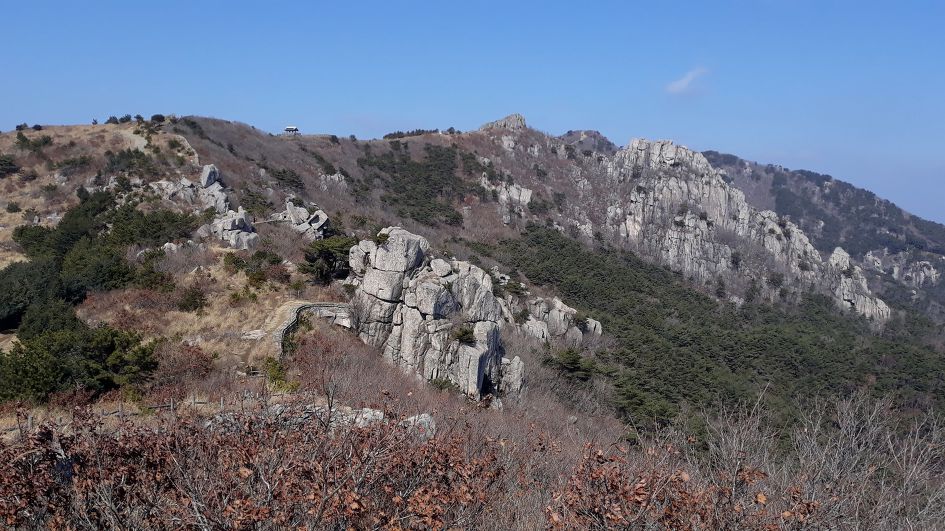금정산