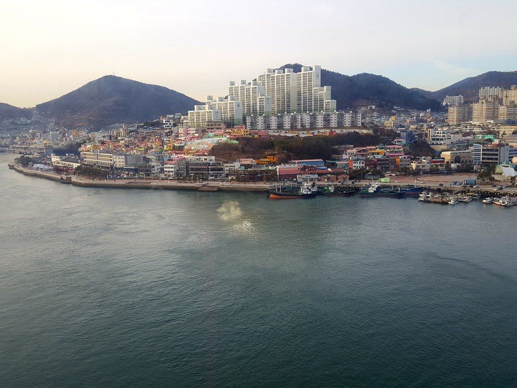 남해바다 여수여행 오동도에서 돌산까지 바다 위로 날아가는 여수해상케이블카